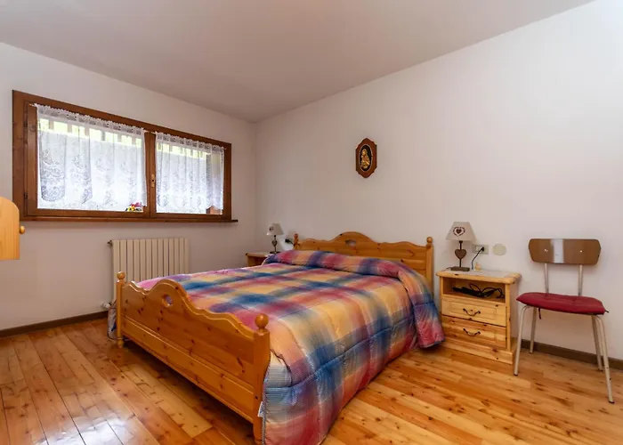 Maison Varazza كوليه سانتا لوسيا
