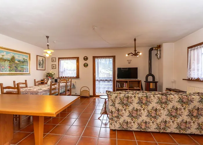 Maison Varazza كوليه سانتا لوسيا